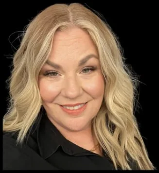 Julie Moser, Founder
